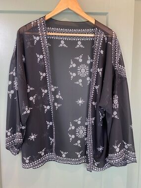 Sheer Black & White Floral Kimono